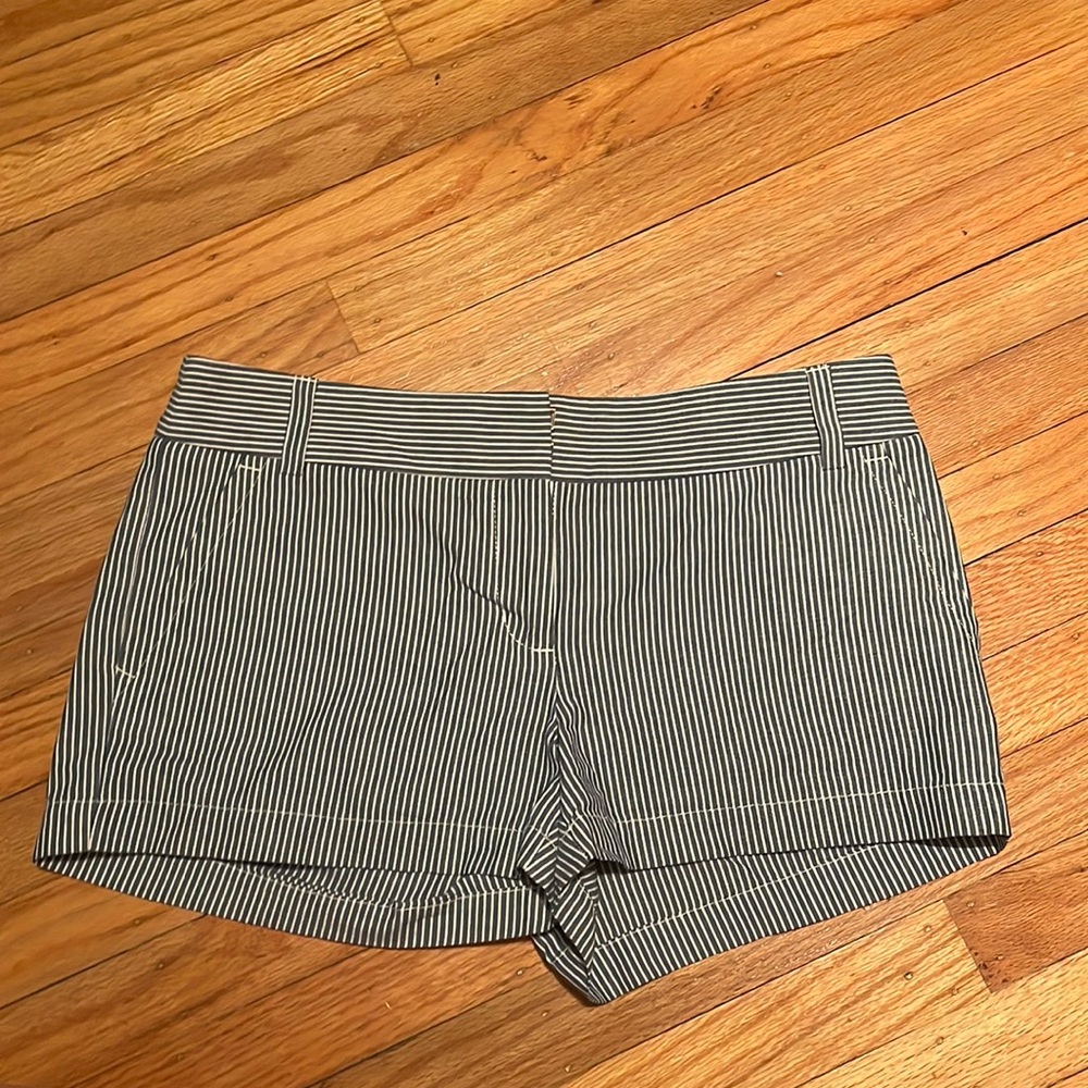 Jcrew blue and white striped chino shorts (size 4)